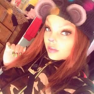 Meet your Posher, Leighanne